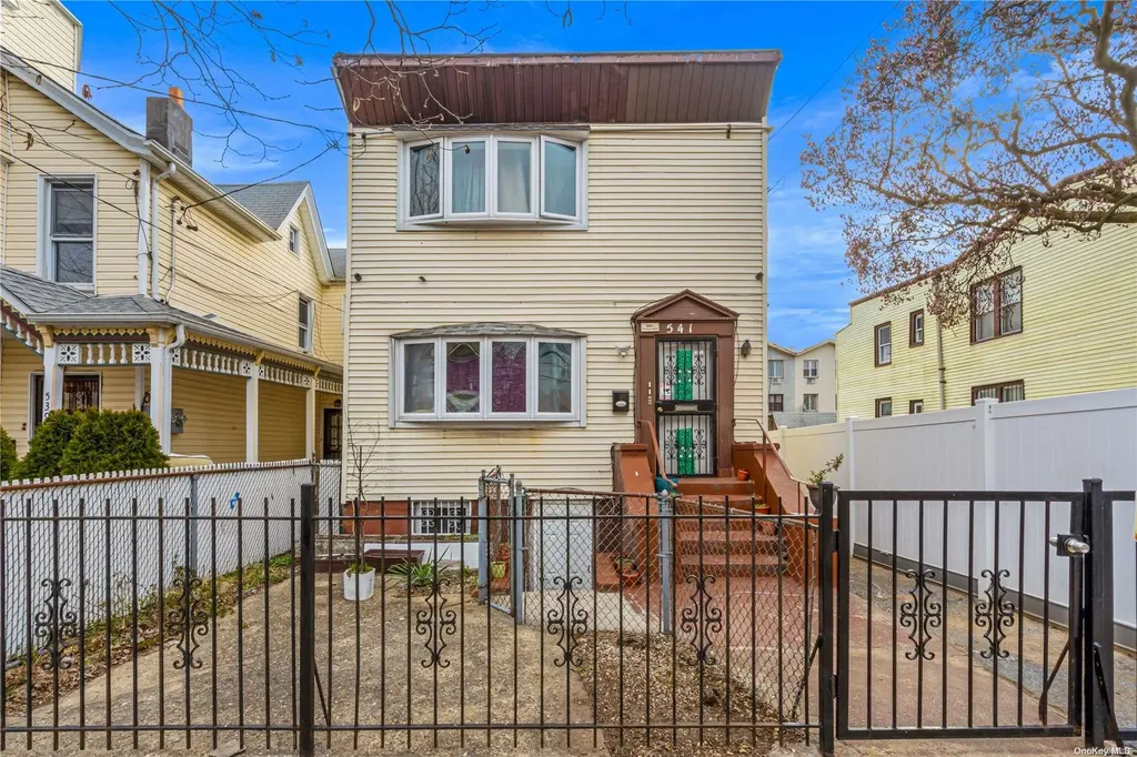 541 Shepherd Avenue Brooklyn NY 11208