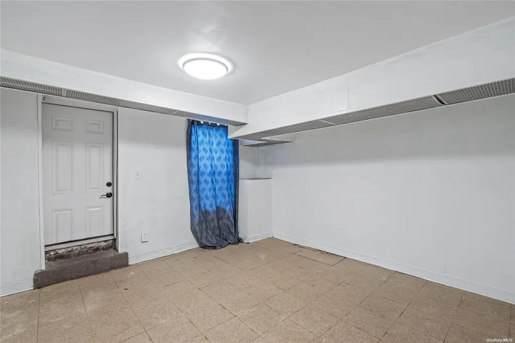 541 Shepherd Avenue Brooklyn NY 11208