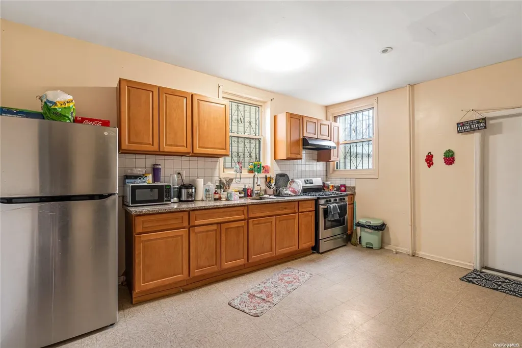 541 Shepherd Avenue Brooklyn NY 11208