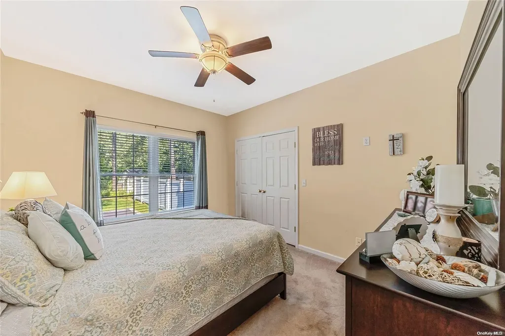 20 Kerry Court Riverhead NY 11901