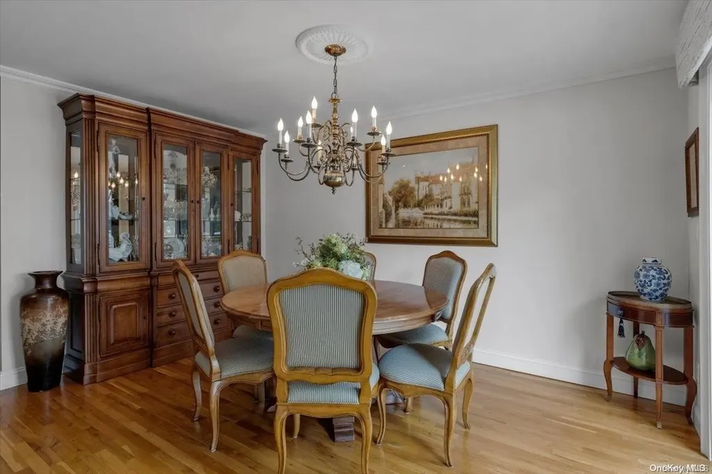 14 Beach Avenue Northport NY 11768