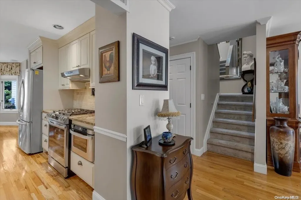 14 Beach Avenue Northport NY 11768