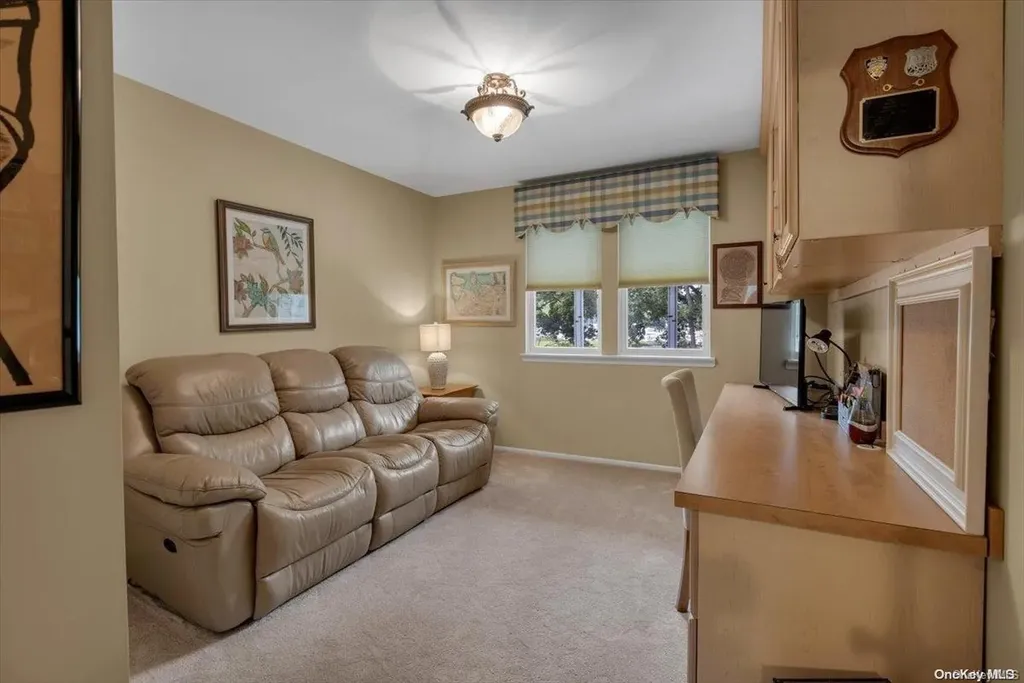 14 Beach Avenue Northport NY 11768