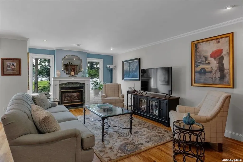 14 Beach Avenue Northport NY 11768