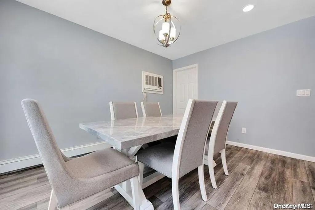 49 Janice Lane Selden NY 11784