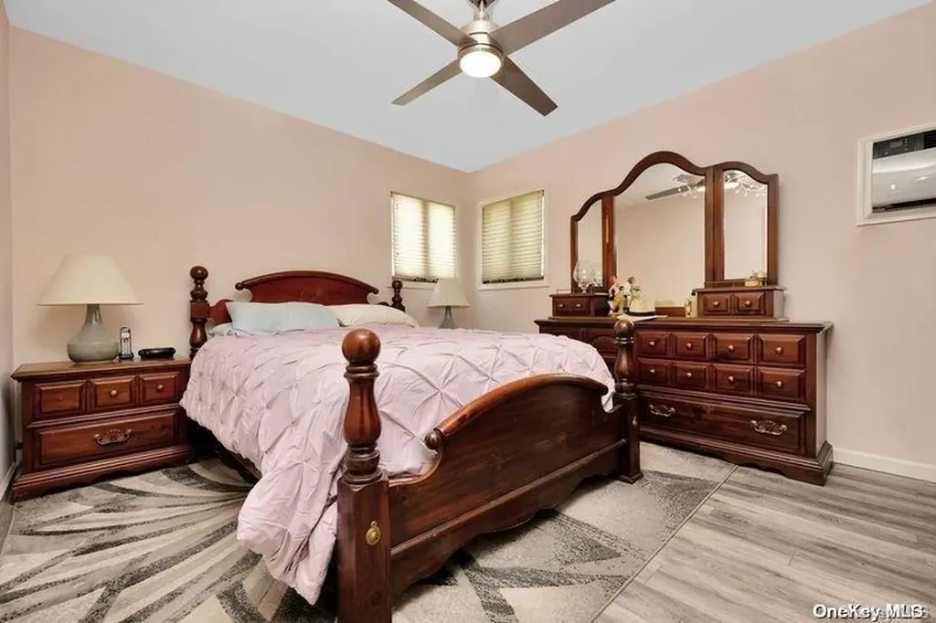 49 Janice Lane Selden NY 11784