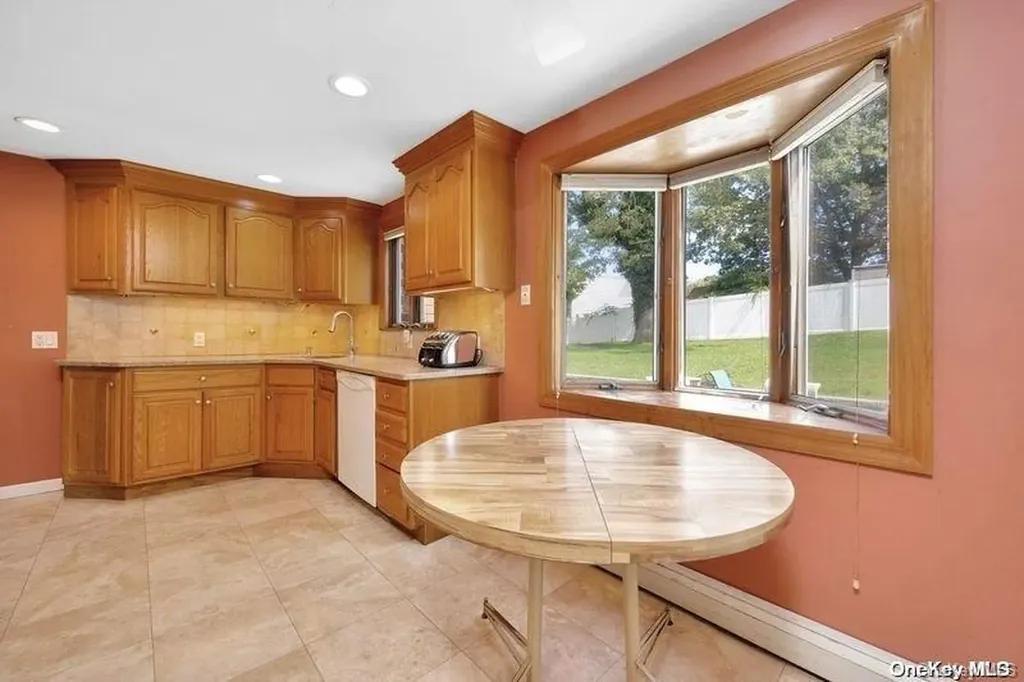 49 Janice Lane Selden NY 11784