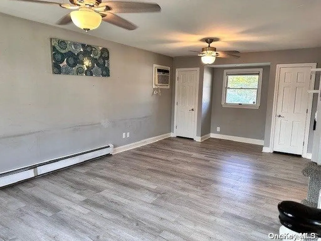 14 Moore Drive Bethpage NY 11714