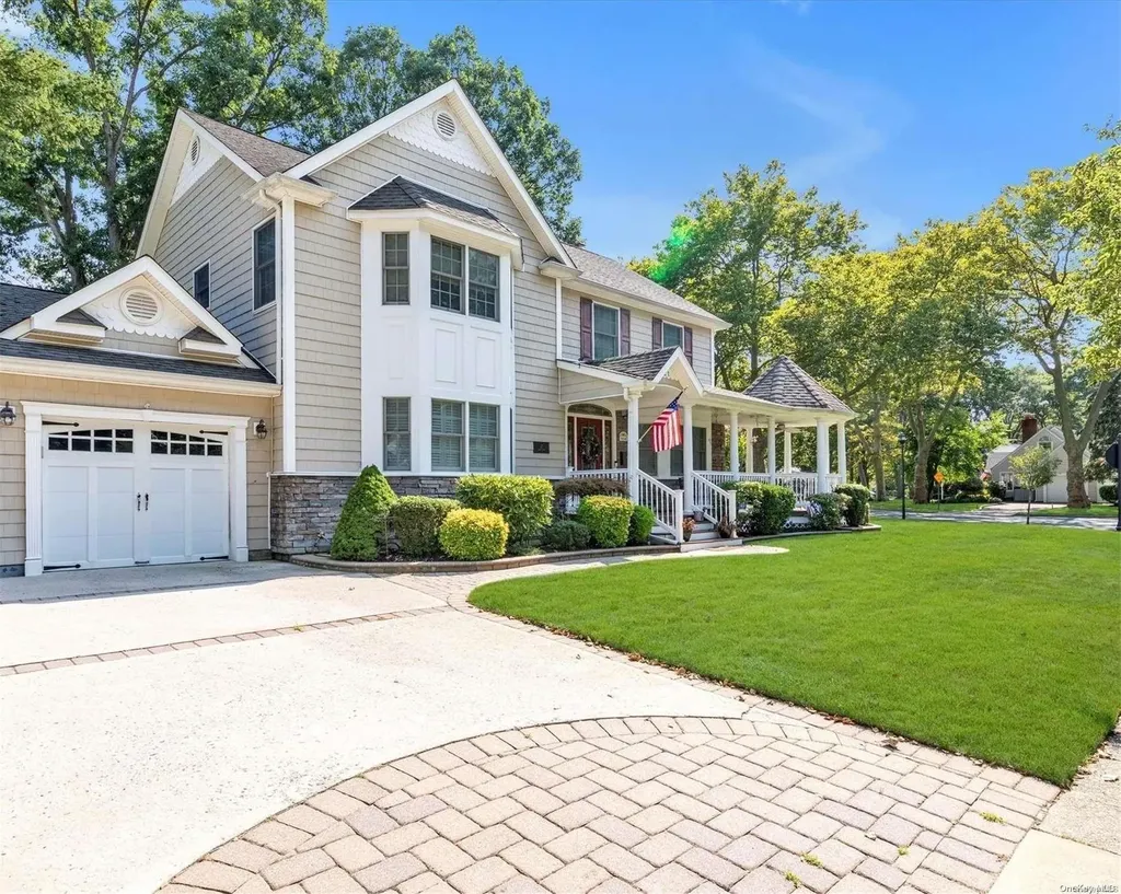 21 Shaw Drive Merrick NY 11566
