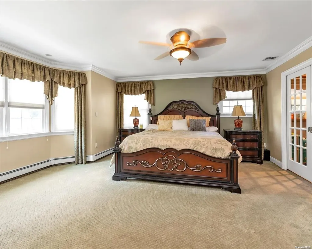 21 Shaw Drive Merrick NY 11566