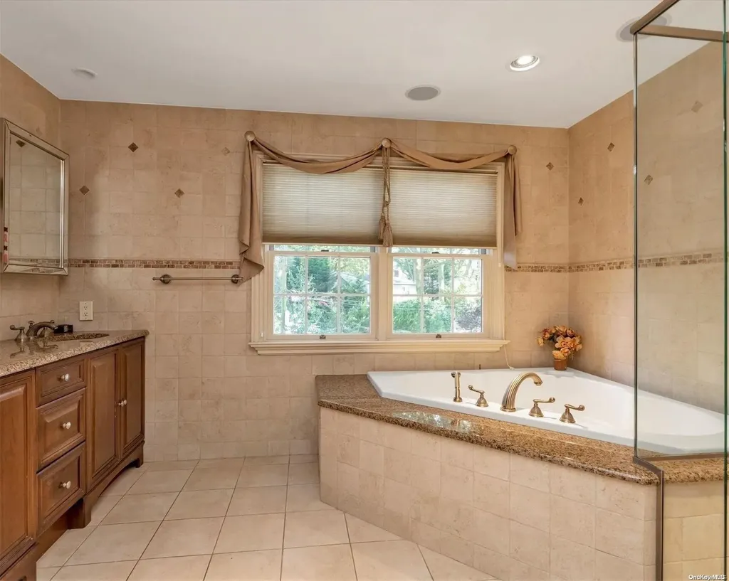 21 Shaw Drive Merrick NY 11566