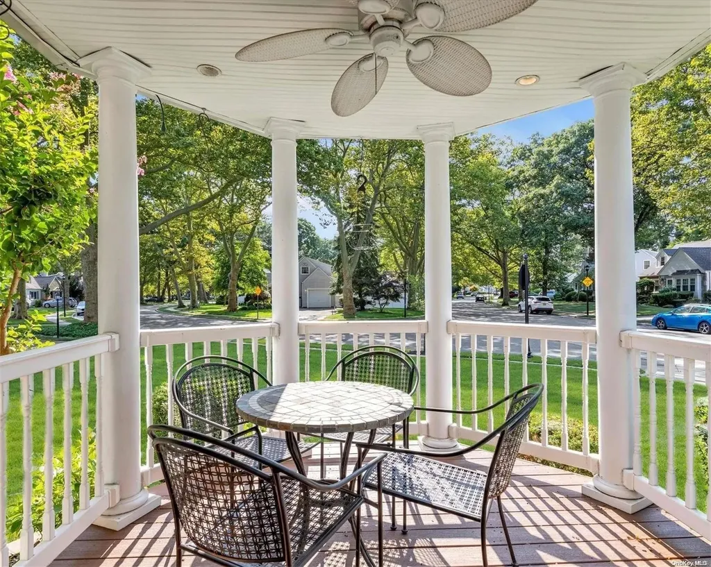 21 Shaw Drive Merrick NY 11566