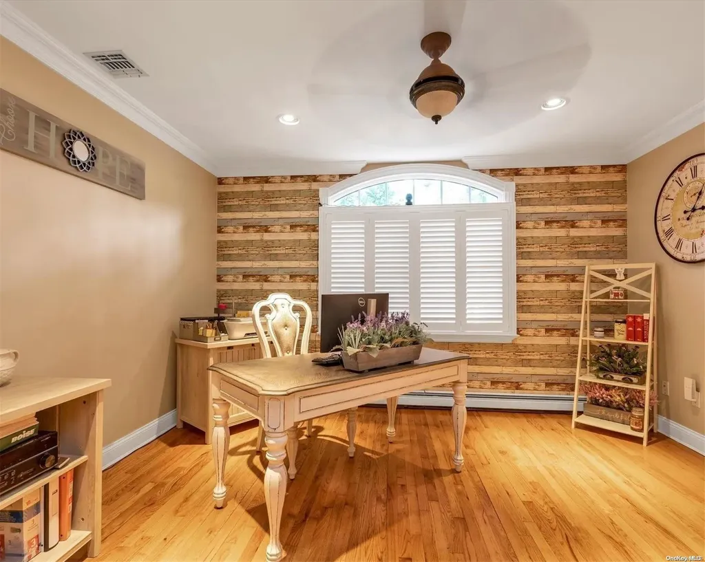 21 Shaw Drive Merrick NY 11566