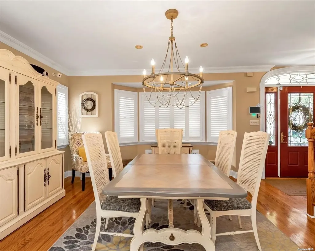 21 Shaw Drive Merrick NY 11566