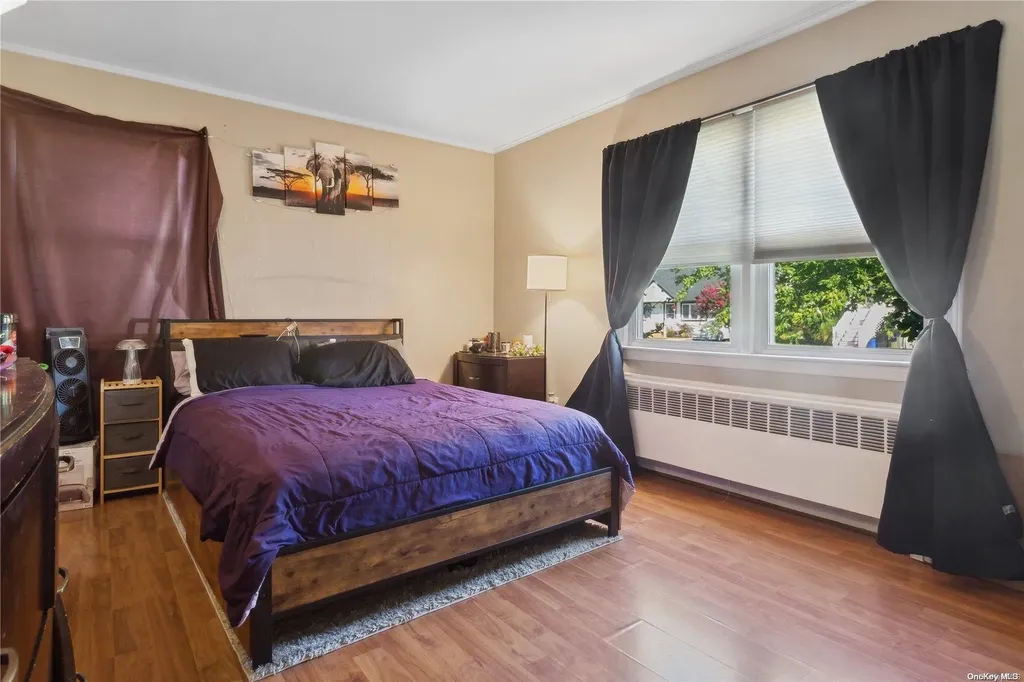 6 Mitchell Avenue Babylon NY 11702