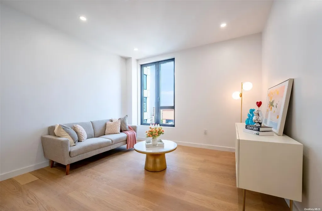 134-16 35th Avenue Flushing NY 11354