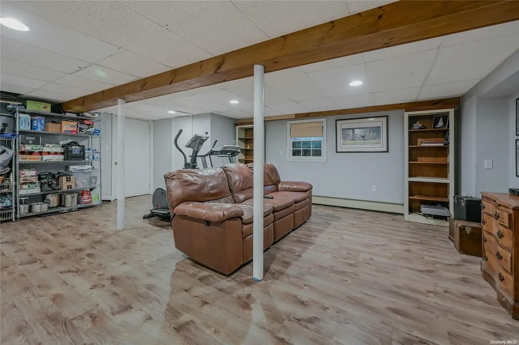 7 Harbor Ridge Drive Centerport NY 11721