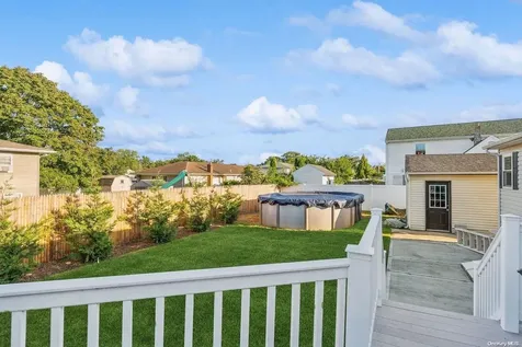 23 Nassau Avenue West Babylon NY 11704