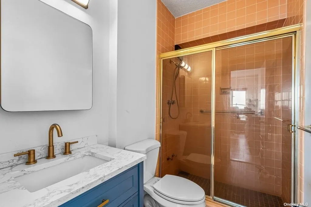 166-25 Powells Cove Boulevard Beechhurst NY 11357