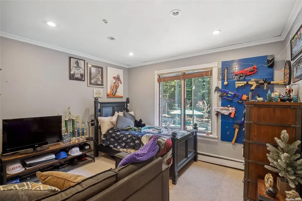 34 Averly Place Smithtown NY 11787