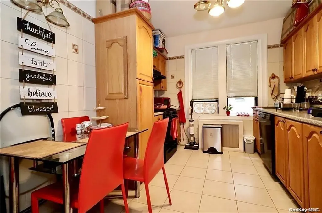 1289 E 19th Street Brooklyn NY 11230
