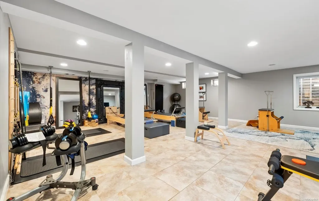 6 Whitney Court Dix Hills NY 11746