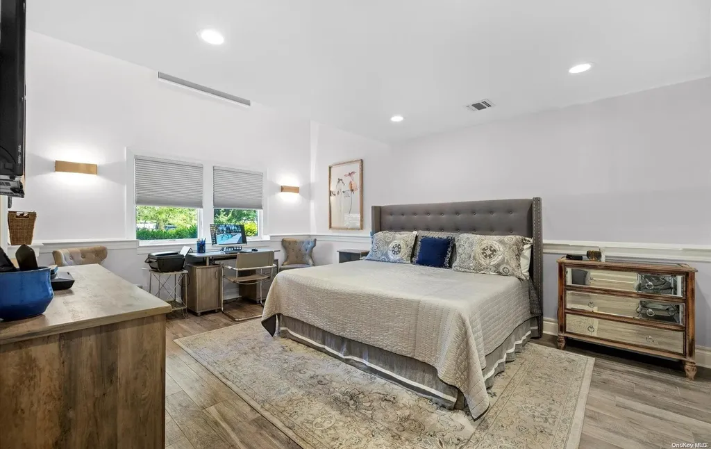 6 Whitney Court Dix Hills NY 11746