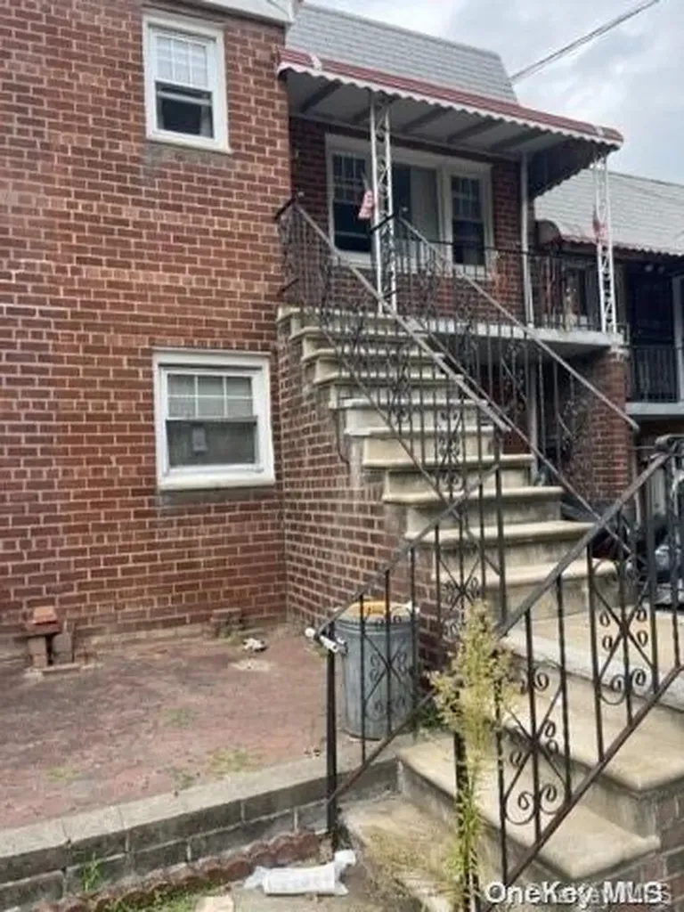 52-14 69th Street Maspeth NY 11378