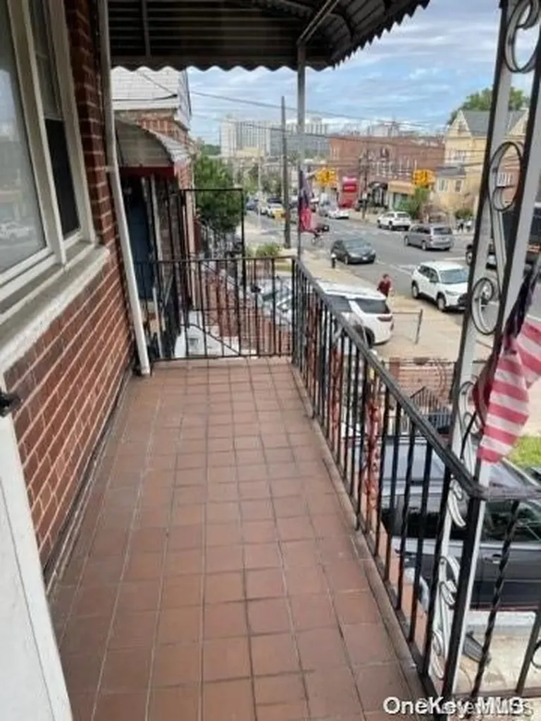 52-14 69th Street Maspeth NY 11378