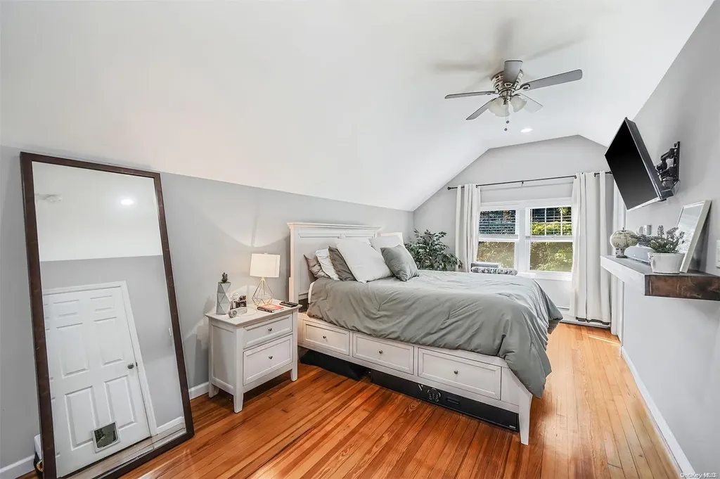 15 Howard Street Patchogue NY 11772