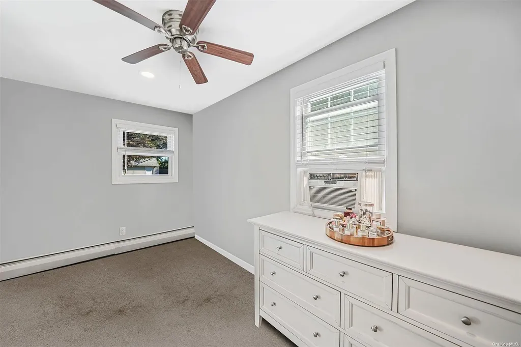 15 Howard Street Patchogue NY 11772