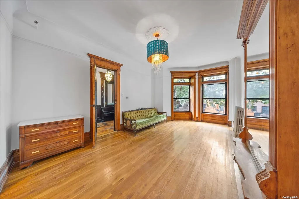 887 Lincoln Place Crown Heights NY 11213