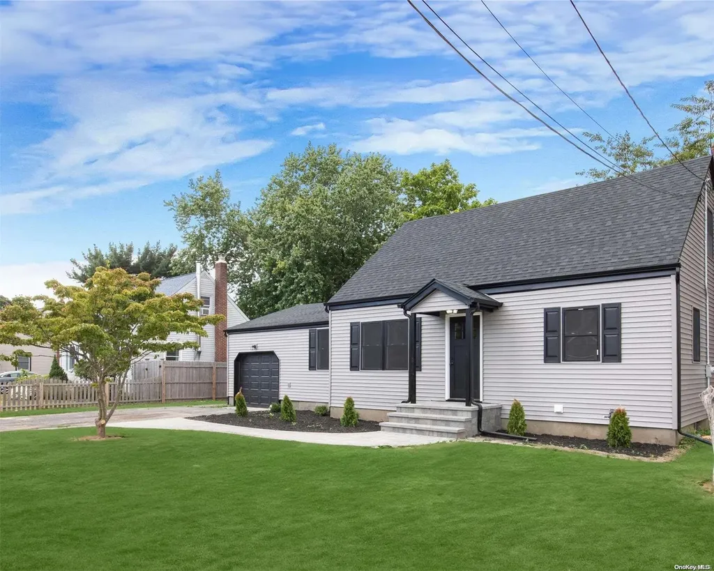 120 Roe Avenue East Patchogue NY 11772