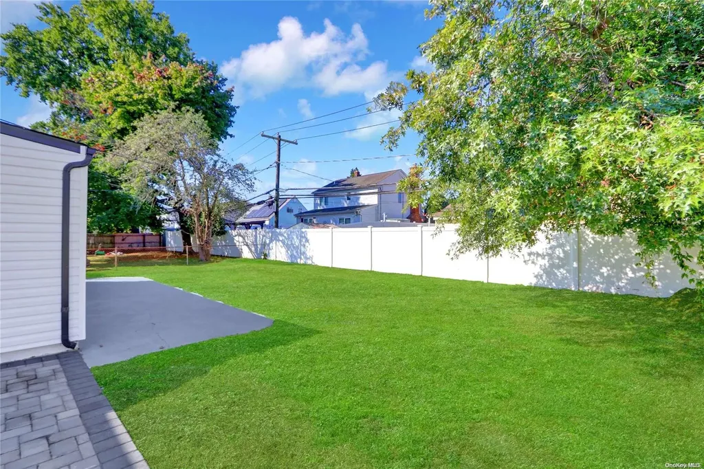 14 James Lane Levittown NY 11756