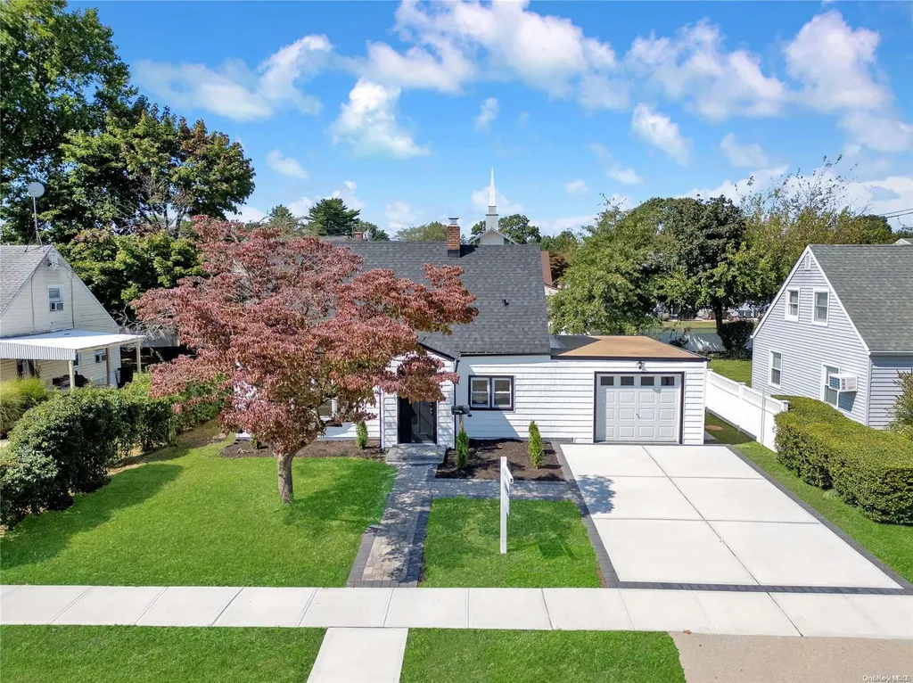 14 James Lane Levittown NY 11756