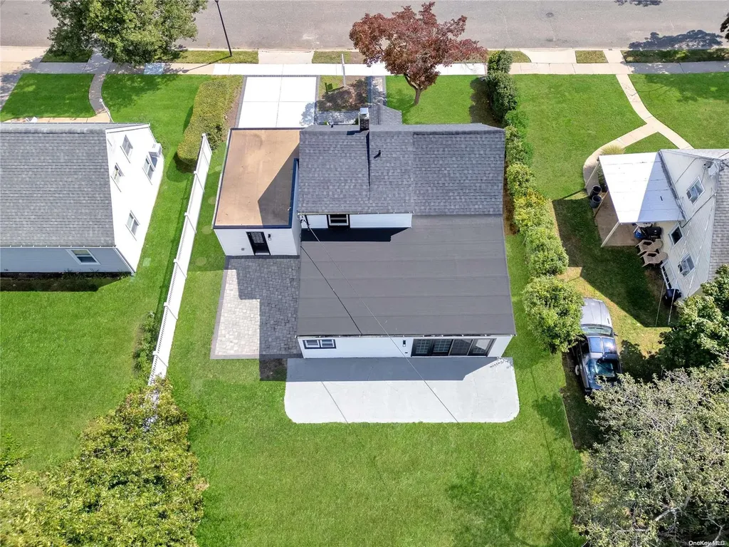 14 James Lane Levittown NY 11756