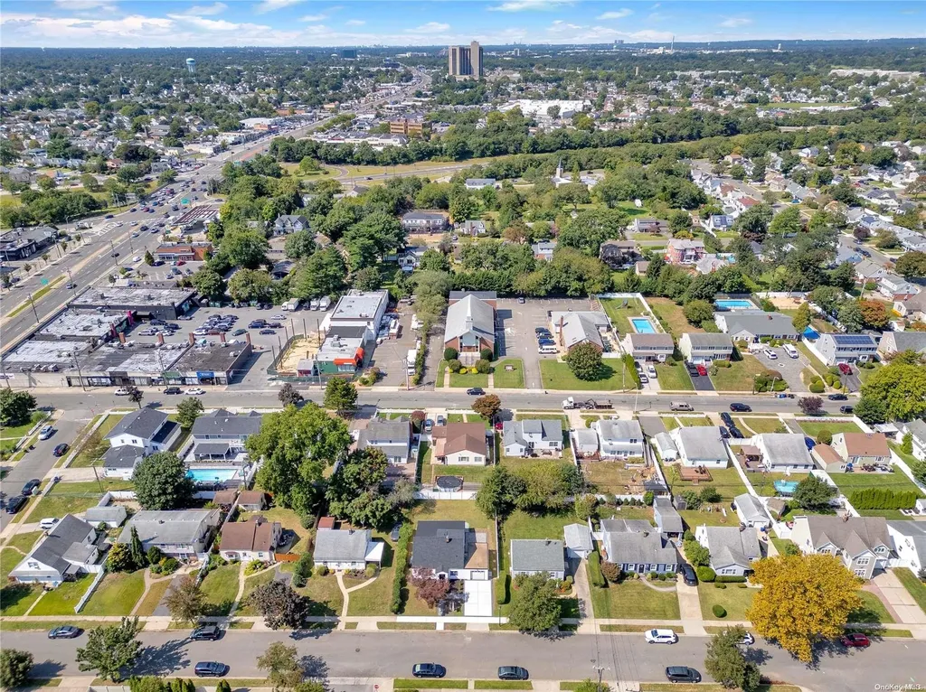 14 James Lane Levittown NY 11756