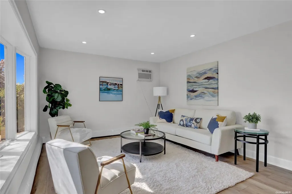 14 James Lane Levittown NY 11756