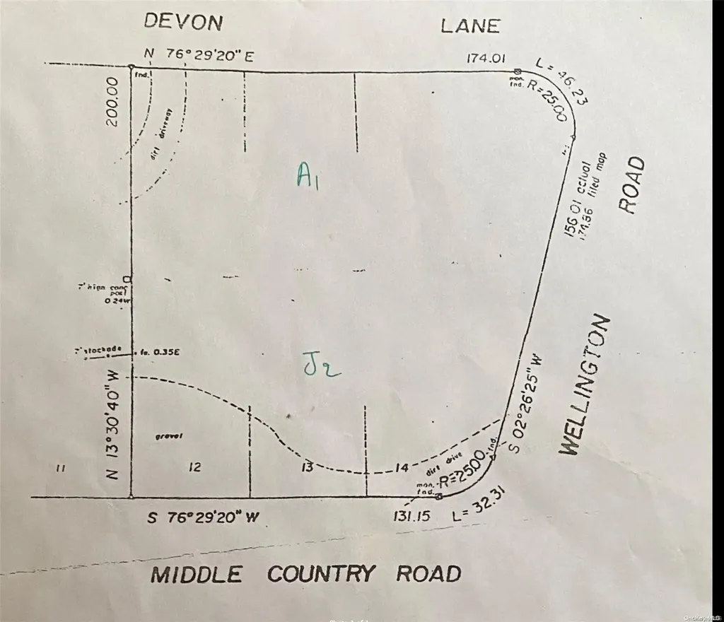Devon Lane Coram NY 11727