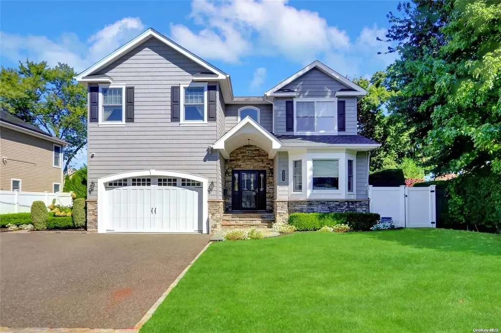 3429 Silverton Avenue Wantagh NY 11793