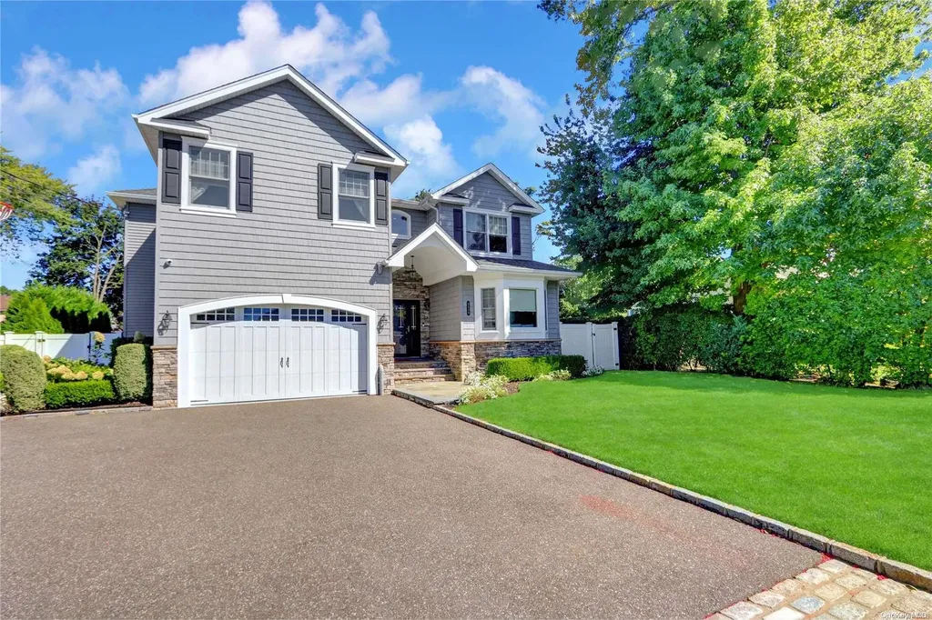 3429 Silverton Avenue Wantagh NY 11793