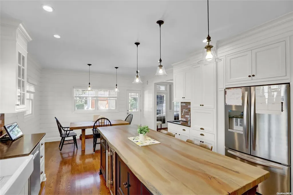 3429 Silverton Avenue Wantagh NY 11793