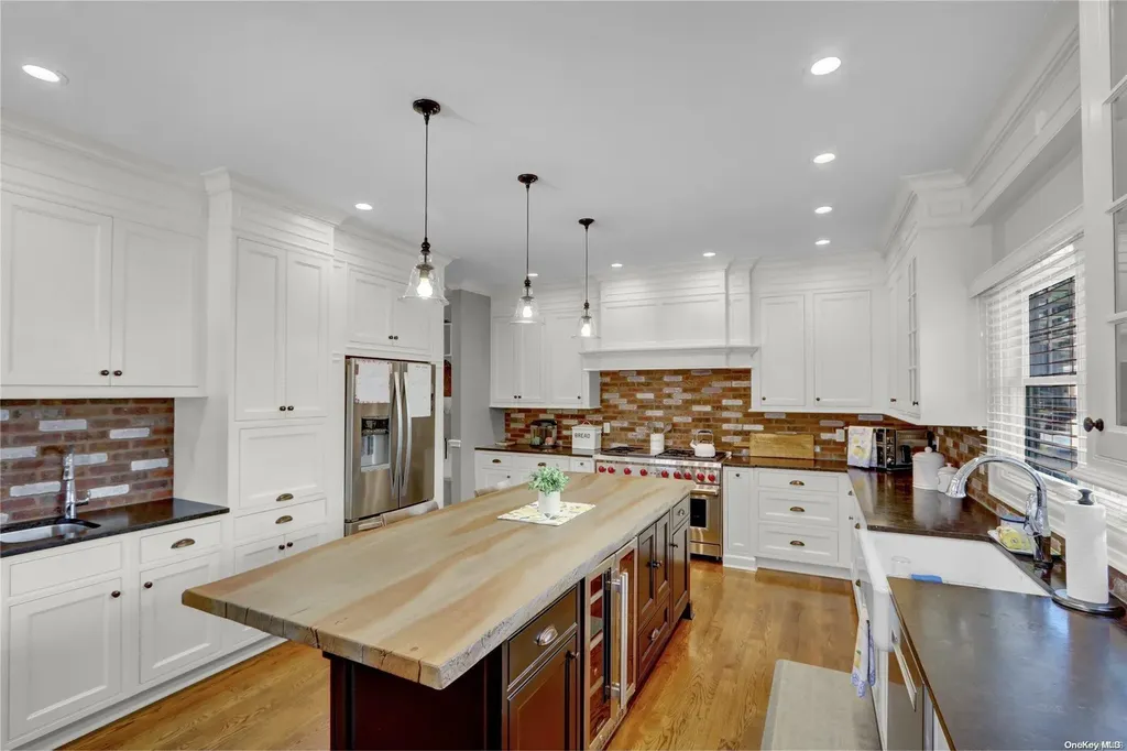 3429 Silverton Avenue Wantagh NY 11793