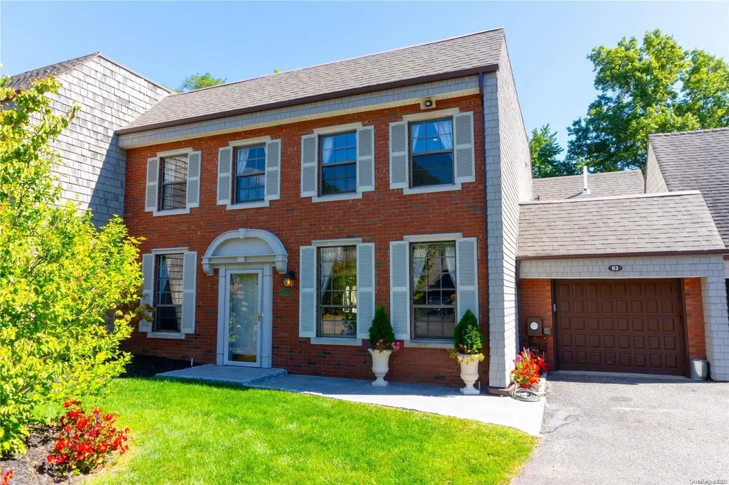 83 Harbour Lane Bay Shore NY 11706