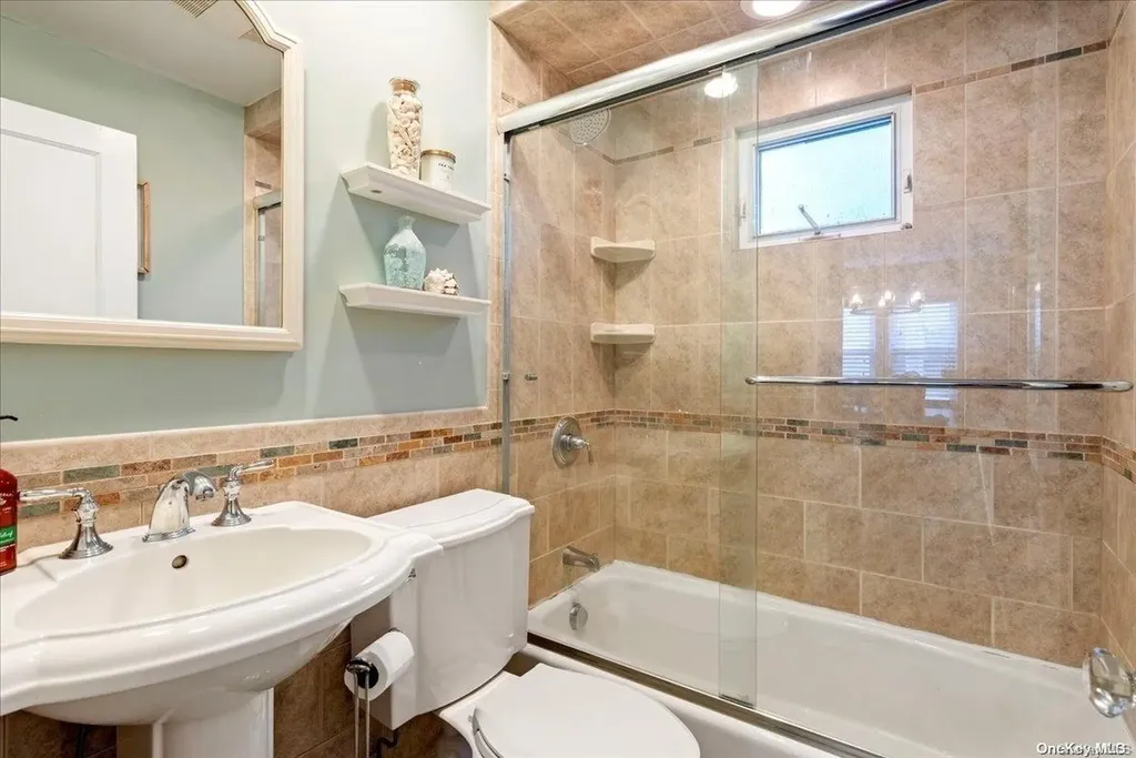 2646 W End Avenue Baldwin NY 11510