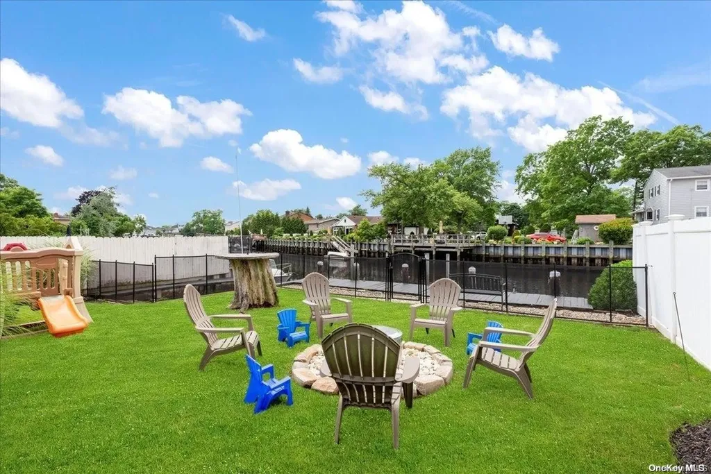 2646 W End Avenue Baldwin NY 11510