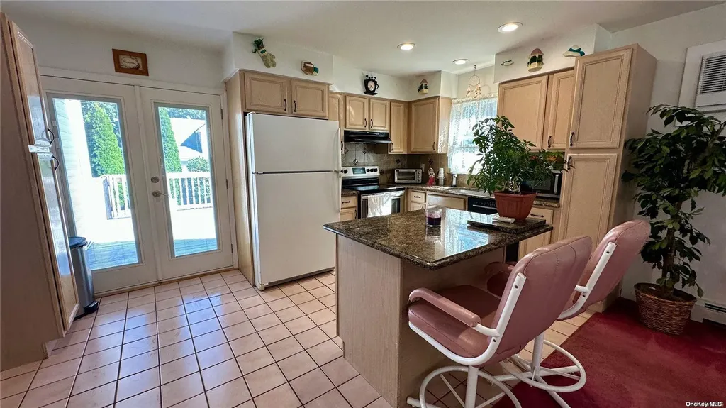 21 Dryad Road Rocky Point NY 11778