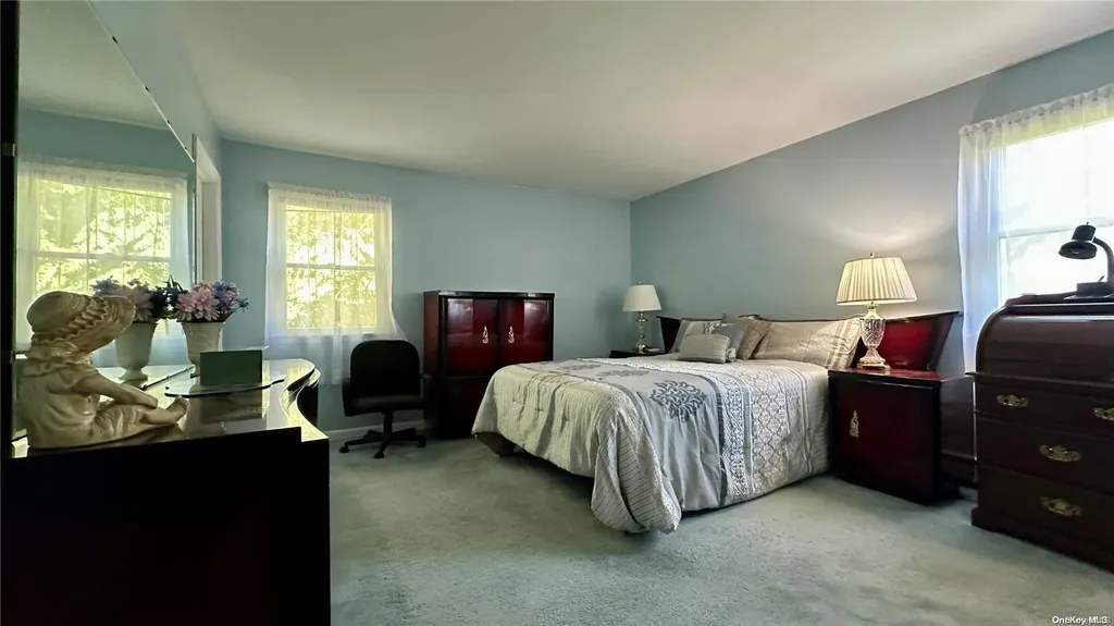 21 Dryad Road Rocky Point NY 11778