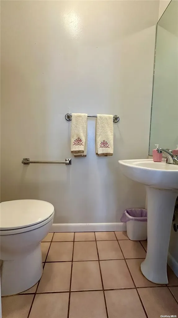 21 Dryad Road Rocky Point NY 11778