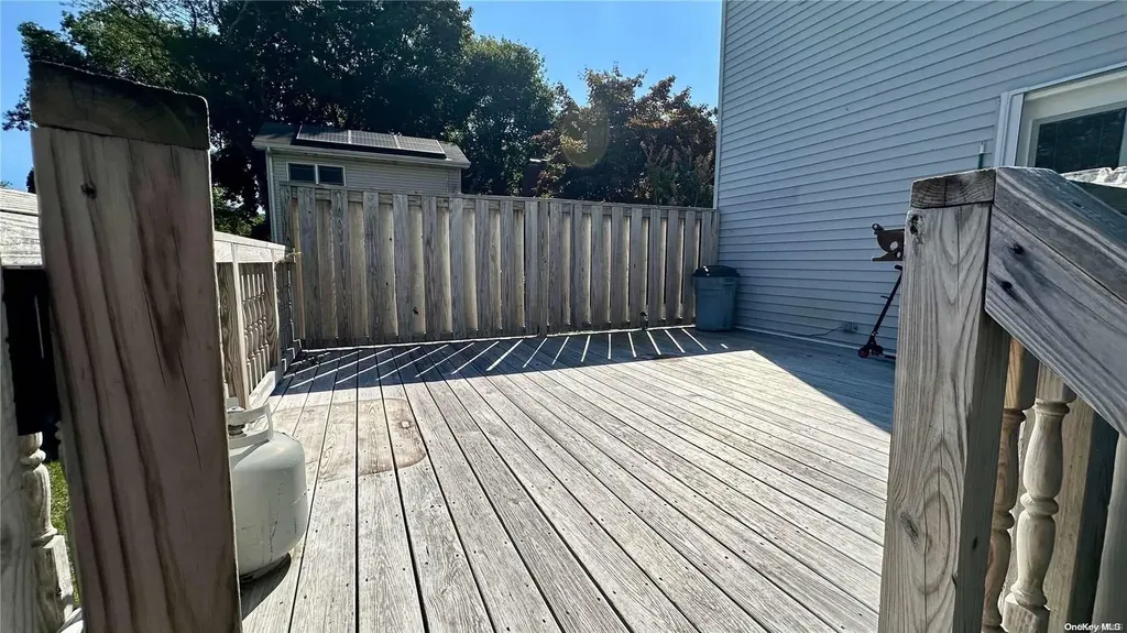21 Dryad Road Rocky Point NY 11778